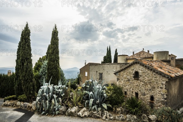Tourtour, Département Var, Provence-Alpes-Côte d'Azur region, South of France, France, Europe