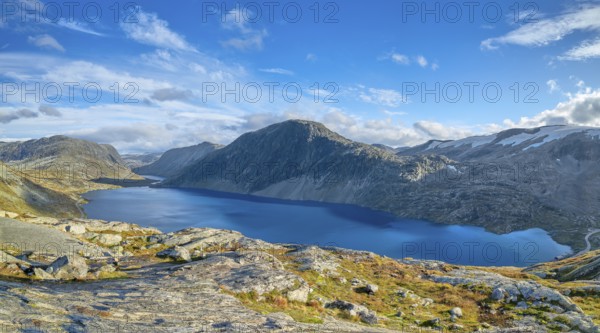 View of lake Djupvatnet, Dalsnibba pass road, mountain, autumn, Geiranger, Møre og Romsdal, Vestland, Norway, Europe