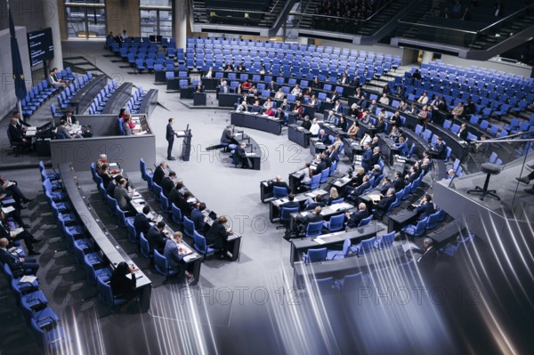 Karl Lauterbach (SPD), Bundesminister fuer Gesundheit, aufgenommen im Rahmen einer Rede zur 144. Sitzung des 20. Deutschen Bundestages in Berlin, 14.12.2023. Berlin, 14.12.2023