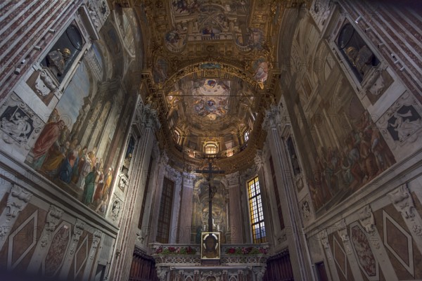 Chancel of the Basilica della Santissima Annunziata del Vastato, Piazza della Nunziata, 4, Genoa. Italy