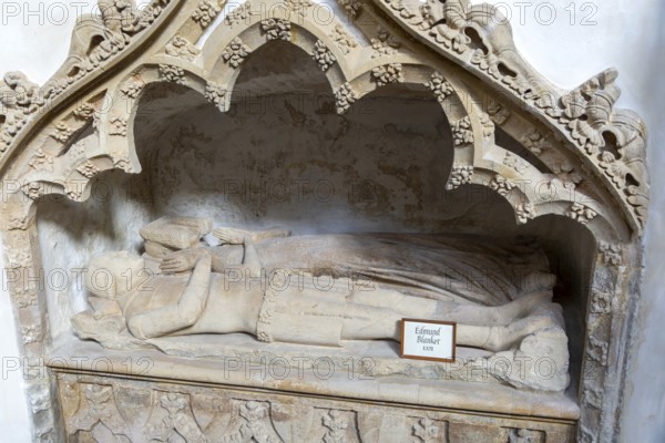 Tomb monument effigies Edmund Blanket d 1371 and wife, church of Saint Stephen, St Stephen's church, Bristol, England, UK