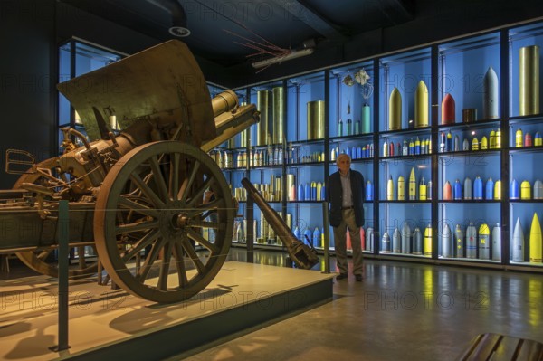 WW1 German Howitzer Krupp, 150 mm, schwere Feldhaubitze 13 and WWI artillery ammunition at Passchendaele Museum, Zonnebeke, West Flanders, Belgium. Model released