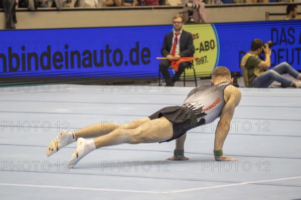 Olympic qualification in apparatus gymnastics in Rüsselsheim Picture: Glenn Trebing on the floor
