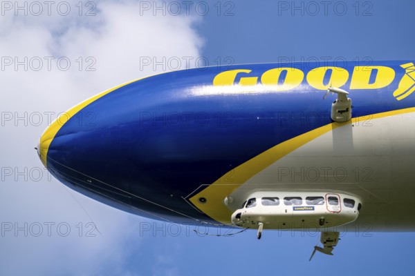 The Zeppelin NT, newly stationed at Essen/Mülheim Airport, undertakes sightseeing flights over the Rhine-Ruhr area, Mülheim an der Ruhr, North Rhine-Westphalia, Germany, Europe