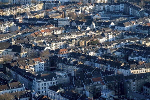 View over the city centre of Düsseldorf, residential area in the Friedrichstadt district, North Rhine-Westphalia, Germany, Europe