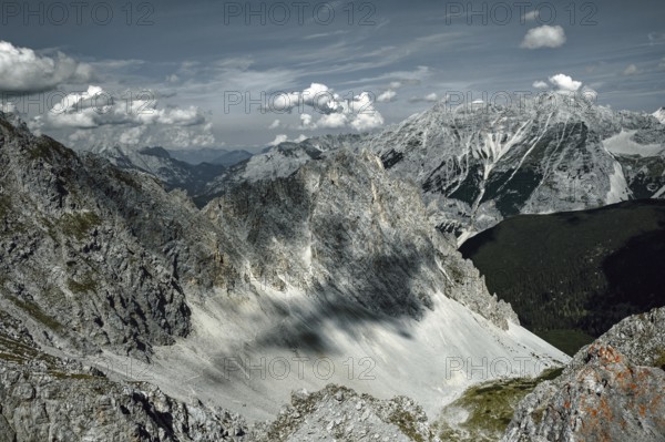 Dramatic weather mood, At the Hafelekar, View from the Karwendelblick of the Innsbruck Nordkette to the Karwendel mountains of the Alps, Alpine landscape, Innsbruck, Tyrol, Austria, Europe