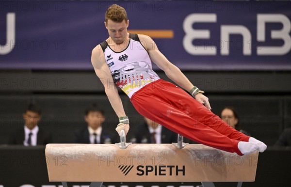Nils Dunkel GER pommel horse action gymnastics, EnBW DTB-Pokal, Porsche-Arena, Stuttgart, Baden-Württemberg, Germany, Europe
