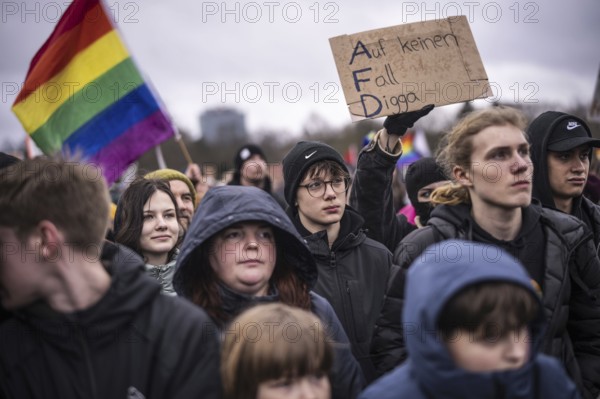 150, 000 people gather around the Bundestag in Berlin to build a human wall against the shift to the right in society. We are the firewall chanted demonstrators from a wide range of social groups. Recordings on 03.02.2024 in Berlin
