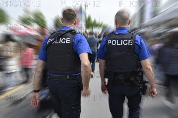 Mural police patrol