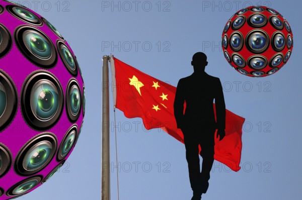 Symbolic image, China, surveillance, social spider web, trade dispute, punitive tariffs, economic war, international markets, East-West conflict, hegemony, global economy, dominance, Germany, espionage, social media, social networks, global spider web, GDPR General Data Protection Regulation, data siphoning, data collection, Europe