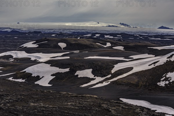 Volcanic landscape, lava, mountainous, snowfields, glaciers behind, cloudy, highlands, Laki, Lakagigar, Vatnajökull, Iceland, Europe