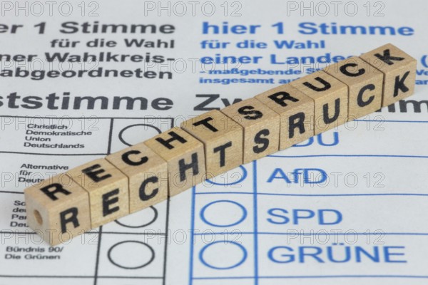Symbolic image of the shift to the right in Germany: Symbolic ballot paper with letter cubes
