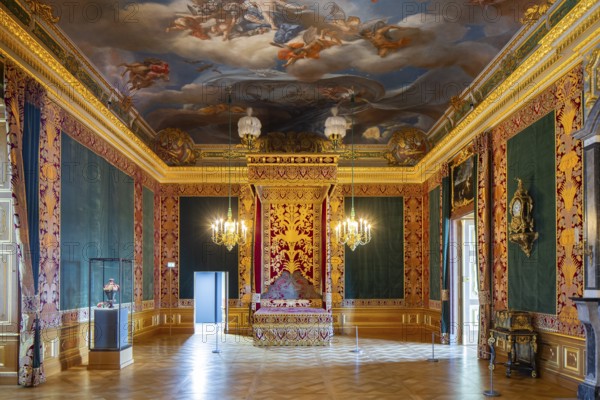 Restored parade rooms, Dresden, Saxony, Germany, Europe
