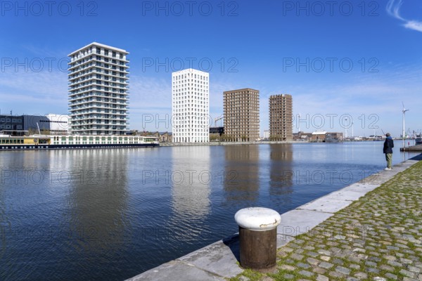 Kattendijkdok, harbour basin, high-rise residential buildings, apartment buildings, old harbour district, Het Eilandje of Antwerp, formerly disreputable, dingy district, now modern, hip district, with lots of culture, living space, leisure, gastronomy, trendy district, Flanders, Belgium, Europe