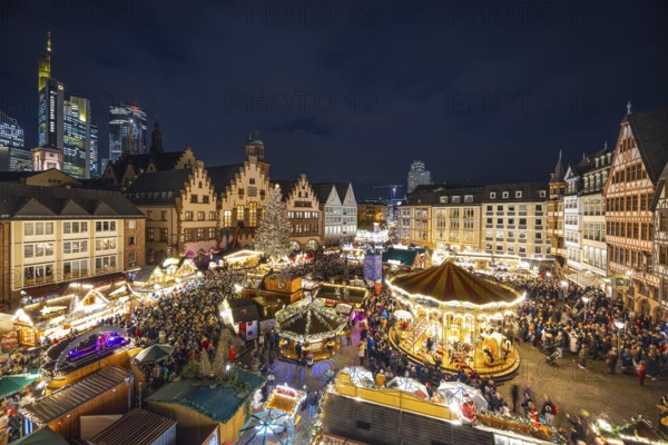 The Frankfurt Christmas Market was officially opened on 25 November 2024 with the switching on of the lights on the Florian Christmas tree, a 26-metre-high spruce from Lower Franconia. The Christmas market will be open until 22 December from Monday to Saturday from 10:00 a.m. to 9:00 p.m. and on Sundays from 11:00 a.m. Frankfurt am Main, Römerberg, Hesse, Germany, Europe