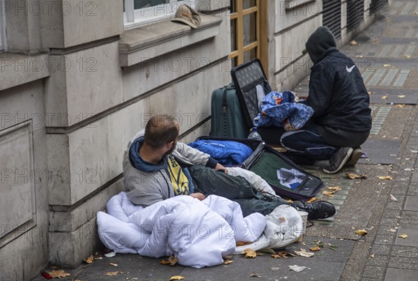 Homeless persons on a street in Bloomsbury, Camden, West End, London, England, UK, Great Britain, United Kingdom, Europe