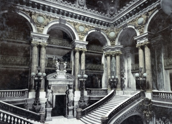 Interior view, Saint-Germain-l'Auxerrois parish church is an important late Gothic church in Paris, 1st arrondissement, France, around 1890, Historic, digitally restored reproduction from a 19th century original, Europe