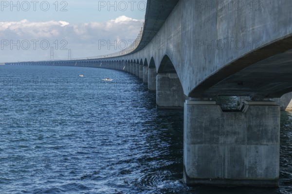 Storebæltsbro Nyborg, Sund Bridge Fyn-Sjælland, Fyn-Sealand, railway and motorway bridge, Great Belt, concrete construction, foundations, Baltic Sea, Fyn, Fyn Island, Denmark, Europe