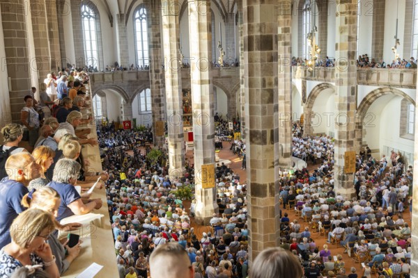 The so-called Bergstreittag is a beautiful centuries-old tradition and is celebrated on 22 July, the church memorial day and former feast day of Mary Magdalene in Schneeberg. The four quarterly sermons introduced in 1649 remained in place until 1845. These sermons were then abolished in favour of a single day, 22 July, which fell on Mary Magdalene. The Freiberg Mining Office recommended that this day should be celebrated with a festival and a mountain parade. In 1846, the Royal Ministry of Finance issued a decree to celebrate St Mary Magdalene's Day with a sermon and a magnificent mountain procession. The last major procession took place in July 1913. The First World War put an end to these processions. The tradition was not revived until July 1933, 528th Bergstreittag, church service in St Wolfgang's Church, Schneeberg, Saxony, Germany, Europe