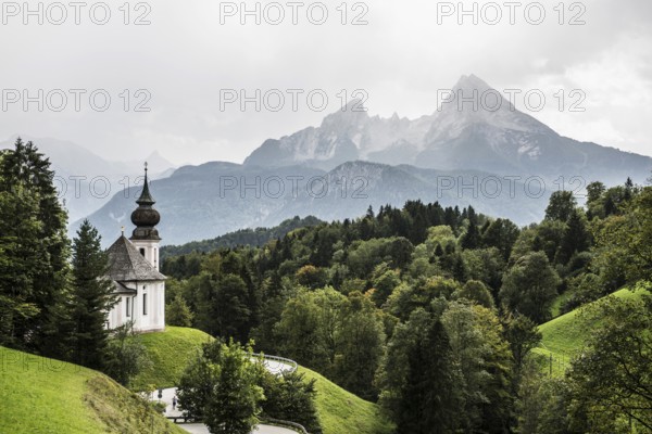 Maria Gern pilgrimage church, view of the Watzmann, Berchtesgarden Alps, Berchtesgaden, Berchtesgadener Land, Upper Bavaria, Bavaria, Germany, Europe