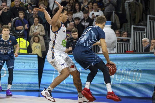 16.03.2024, easy Credit BBL, German Basketball League, Matchday 24) : Game scene MLP Academics Heidelberg against Rostock Seawolves (final score 88:86) . Player on the ball: Niklas Würzner (2, Academics Heidelberg)