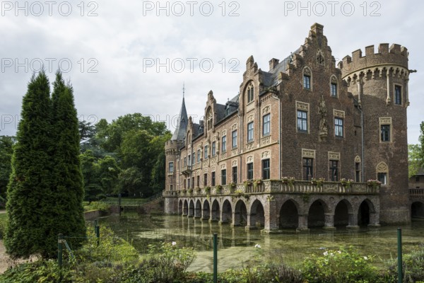 Moated castle, Schloss Paffendorf, Bergheim, Rhine-Erft district, North Rhine-Westphalia, Germany, Europe