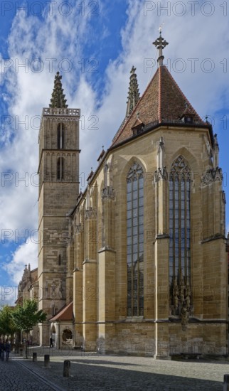 The Evangelical Lutheran Church of St James in the old town of Rothenburg ob der Tauber. Rothenburg, Bavaria, Germany, Europe
