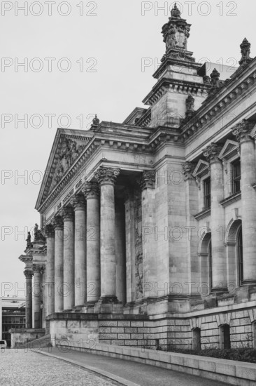 Reichstag building, German Bundestag, black and white, Platz der Republik, government district, Berlin, Germany, Europe