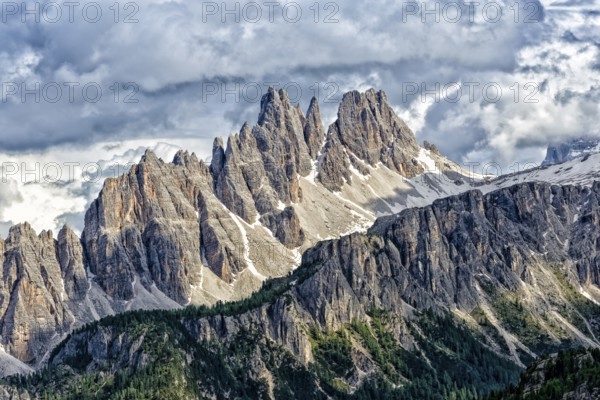 Croda da Lago massif, north side, view from the ascent to the Rifugio Rif Giussani, Dolomites, South Tyrol, Italy, Europe