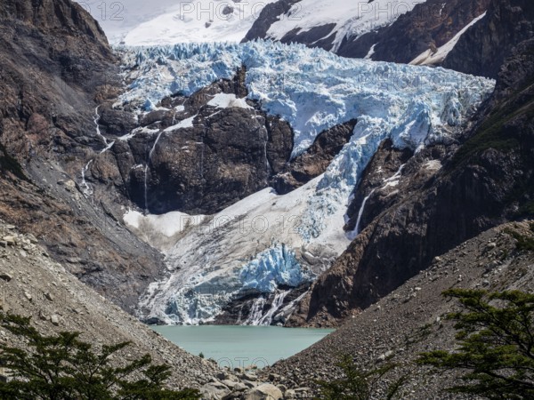 Glacier Piedras Blancas, seen from viewpoint on hike from Hosteria El Pilar to Laguna de Los Tres, El Chalten, Los Glaciares National Park, Patagonia, Argentinia