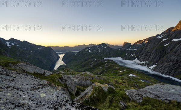 View of Engen Fjord Trollfjord at sunrise, at Trollfjord Hytta, mountain landscape with alpenglow at sunrise, Lofoten and Vesterålen, Nordland, Norway, Europe