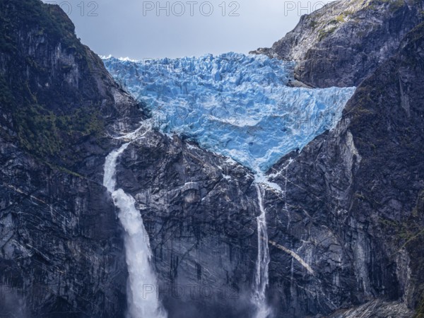 Hanging glacier, Ventisquero Colgante, Quelat national park near Puyuhuapi, Patagonia, Chile, South America