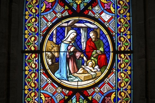 Church window, cot with Jesus and Mary and Joseph, Basel Minster, Basel, Canton of Basel-Stadt, Switzerland, Europe