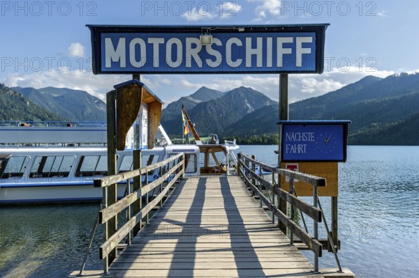 Mooring for motorboat, jetty, boat trip on the Schliersee, Markt Schliersee, mountains Brecherspitz or Spitzing and Schlierseespitz, Mangfall mountains, Bavarian Prealps, Upper Bavaria, Bavaria, Germany, Europe