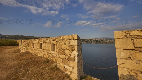 Fortezza, Venetian sea fortress, fortress wall, gap in wall, sea, cordon, blue sky, few grey-white clouds, Rethimnon, central Crete, island of Crete, Greece, Europe