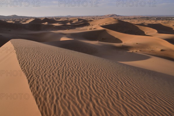 Dunes, Sahara, Merzouga, Meknès-Tafilalet region, Morocco, Africa