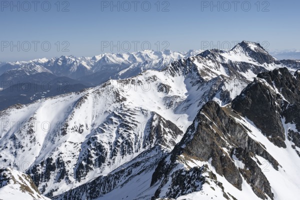 Peaks and mountains in winter, Sellraintal, Stubai Alps, Kühtai, Tyrol, Austria, Europe
