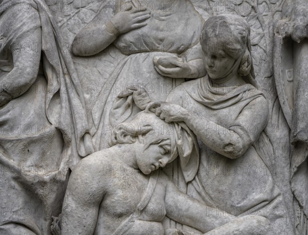 Detail photo, figures and sculptures at the base of the Queen Louise Monument, in the Großer Tiergarten, Berlin, Germany, Europe