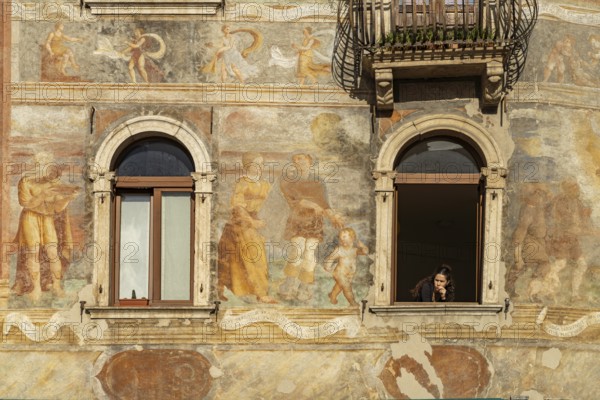 The painted façade of the Case Cazuffi Rella houses on Piazza del Duomo in Trento, Trentino, Italy, Europe