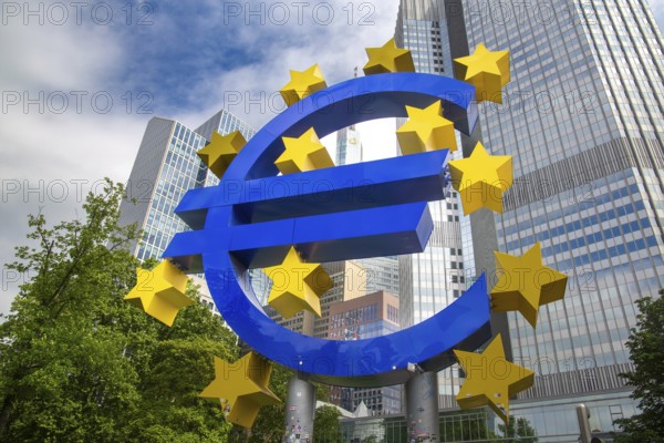 04 June 2024: euro-Sculpture in Frankfurt am Main