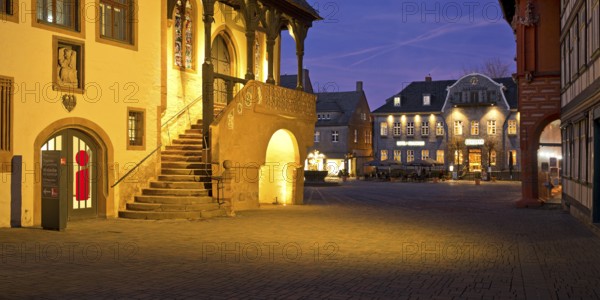 View with the late Gothic town hall of Goslar in the evening towards the market, Old Town, UNESCO World Heritage Site, Lower Saxony, Germany, Europe