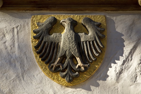 Imperial eagle on the town hall, heraldic animal of the town of Goslar, Old Town, UNESCO World Heritage Site, Lower Saxony, Germany, Europe
