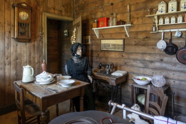 American style wooden emergency house at WW1 Memorial Museum Passchendaele 1917 about the Third Battle of Ypres at Zonnebeke, West Flanders, Belgium, Europe