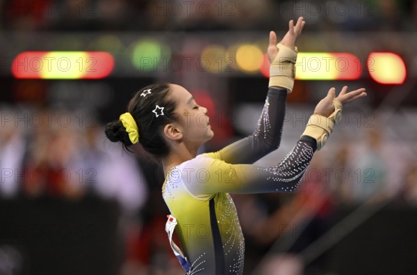 Ziyue Qin CHN Floor Action Gymnastics, EnBW DTB-Pokal, Porsche-Arena, Stuttgart, Baden-Württemberg, Germany, Europe