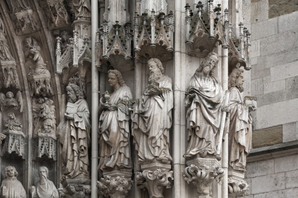 Sculptures of saints on the Gothic entrance portal, 1385-1415, Regensburg St Peter's Cathedral, construction began in 1273, Regensburg, Upper Palatinate, Bavaria, Germany, Europe