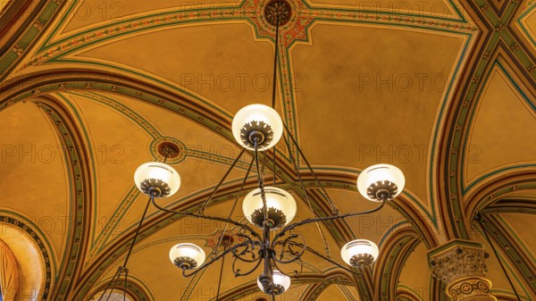 Chandelier and ceiling vault in Cafe Central, Herrengasse, Vienna, Austria, Europe