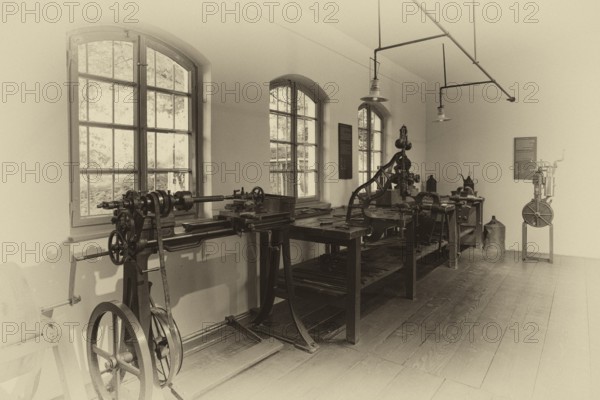 Interior photo, first vehicle engine, grandfather clock, former workshop of Gottlieb Daimler in the garden house, Gottlieb Daimler memorial, Gottlieb Daimler memorial, museum, spa gardens, black and white, retro, Bad Cannstatt, Stuttgart, Baden-Württemberg, Germany, Europe