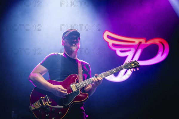 Joey Santiago, guitarist of the Pixies live on The Night The Zombies Came - 2025 European Tour at the Tempodrom in Berlin on 01.05.2025