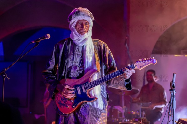 Ahmed Ag Kaedy, Singer, Guitarist, Mali, Dessert Blues, World Music, Live on 10 May 2025, Galilaeakirche, Berlin, Germany < english> Ahmed Ag Kaedy, Dessert Blues, Live on May 10, 2025, Galilaeakirche, Berlin, Germany, Europe