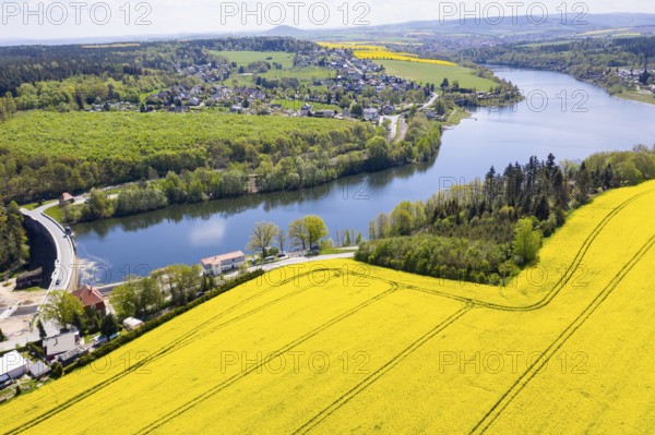 Malter dam and village, in the background the town of Dippoldiswalde and Luchberg, Erzgebirge, Saxony, Germany, Europe